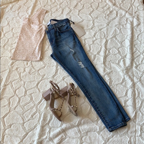 Current/Elliott Denim - SALE Current/Elliott distressed jeans